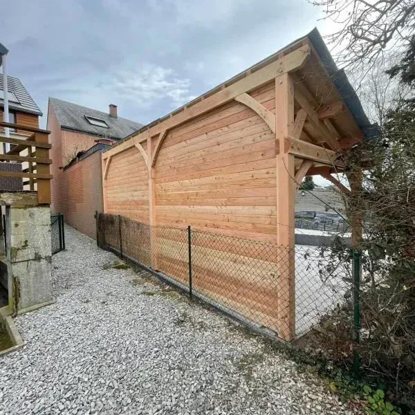 carport-ossature-bois-solide-namur.jpg