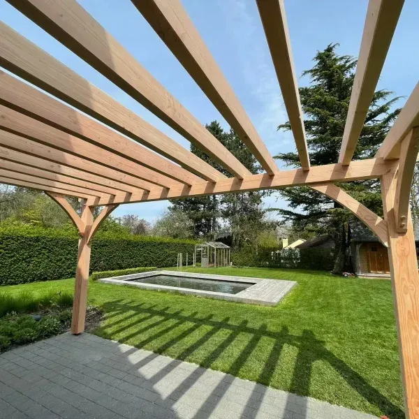 installation-pergola-bois-andenne.jpg