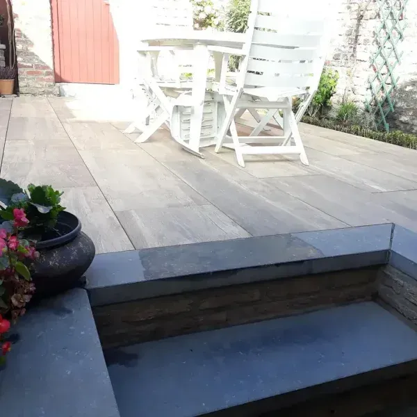 terrasse-moderne-en-ceramique-namur.jpg